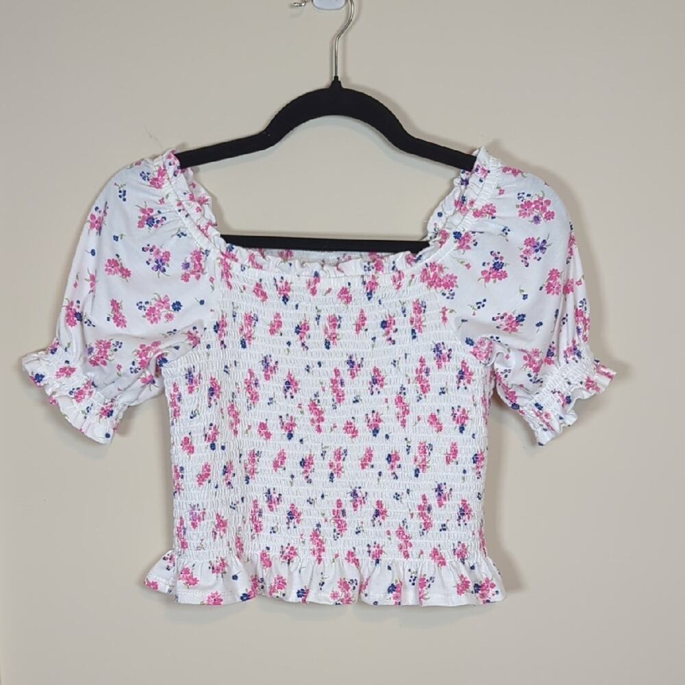 Rare Editions White Pink Floral Smocked Puff Sleeve Crop Top